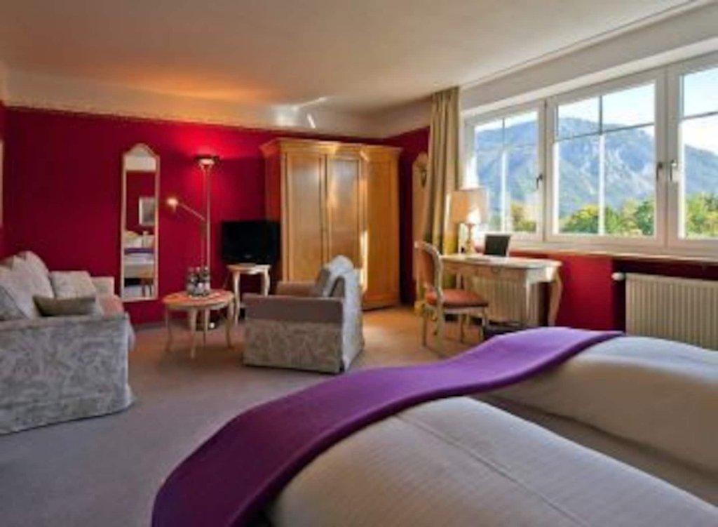 The Townhouse Ruhpolding Hotel Exterior photo